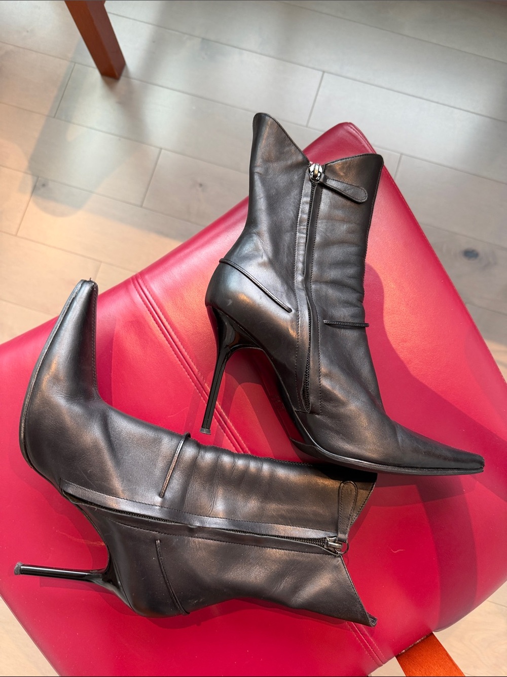 Giuseppe Zanotti Black Leather Stiletto Ankle Boots with Crystal Flower Accent - Picture 3 of 5